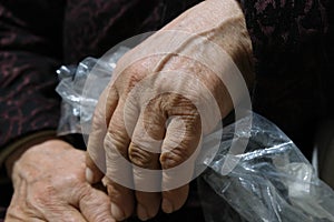 Hand of a elderly woman
