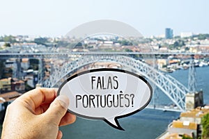 Question do you speak Portuguese? in Portuguese photo