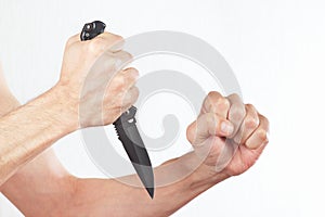 Hand position to attack with a combat knife