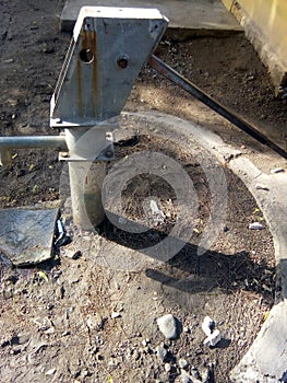Hand pump