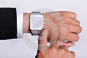 Hand serving smart watch