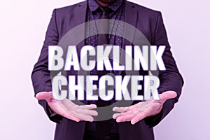 Hand writing sign Backlink Checker. Business showcase Find your competitors most valuable ones and spot patterns
