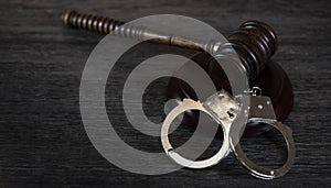 Handcuffs. The criminal law.