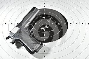 Handgun and shooting target