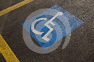 Handicapped parking sign