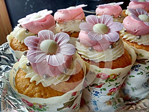 Handmade floral decorated cupcakes