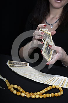 Hands of the fortuneteller