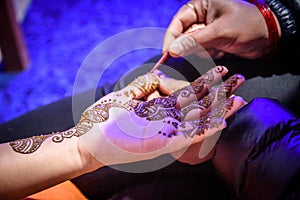 Mehendi Rasm