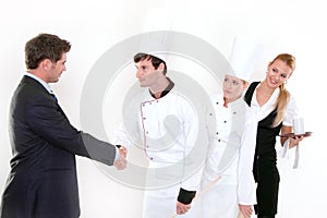 Restaurace manažer a zaměstnanci 