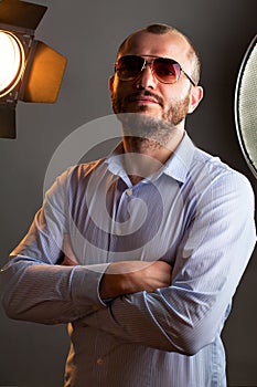 Handsome man with sunglasses