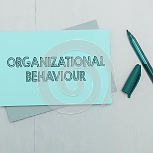 Zobrazené organizačné správanie. obchod prehľad študovať z spôsob v skupiny 