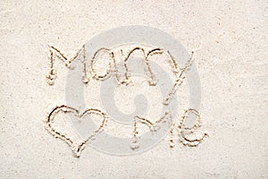 Handwriting words `Marry me`