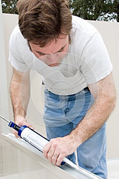 Handyman Caulking photo