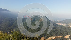 Hang gliders over Caraguatatuba