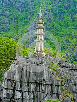 Hang Mua Pagoda in Ninh Binh photo