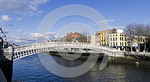 Hapenny Bridge