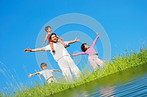 Happy famili, meadow, river
