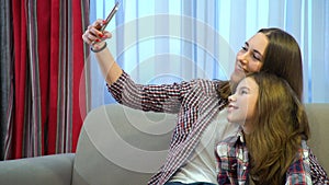 Family mom kid parenting leisure fun selfie smile photo