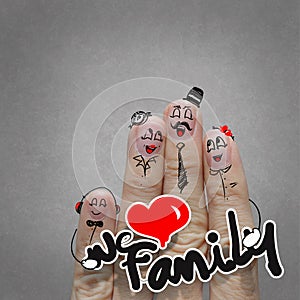 The happy finger family holding family word