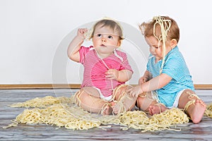 Happy fun messy eaters