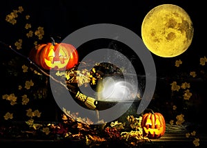 Happy Halloween Jack-O-Lanterns full Moon