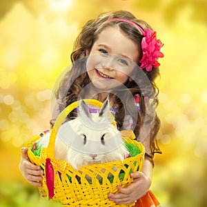 Feliz pequeno pascua de resurrección conejo 