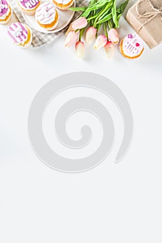 Happy moms day background with cupcakes