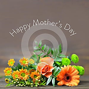 Happy Mothers Day card with bunch of flowers