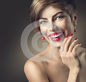 Happy smiling lady with shot brown hair