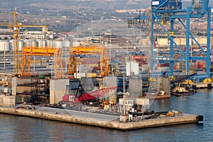 Harbor cranes