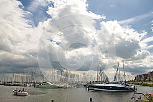 Harbour clouds