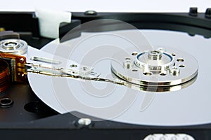 Hard disk drive