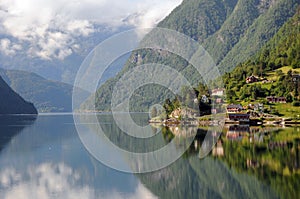 Hardangerfjord, Ulvik