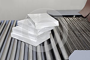 Offset pring production plant