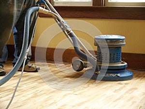 Hardwood floor sanding