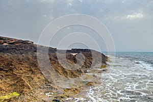 Armonía de países a el mar montanoso cumple pacífico Playa en Túnez 