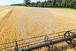 Harvesting with combines