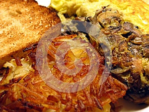 Hash Browns and Mushroom Omelet