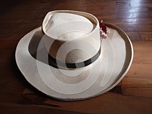 Hat of peruvian dance photo