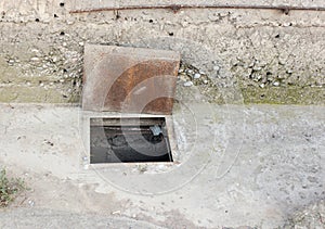 Hatch in concrete