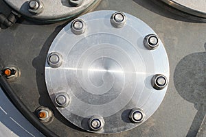 Hatch detail - flange