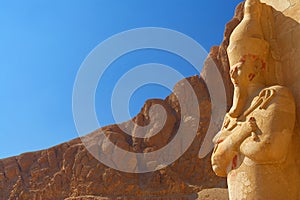 Hatshepsut Onlooking