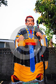Hau Tah Sien Seu god statue photo