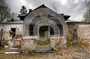 Strašidelný dom 