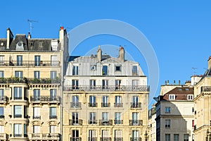 Hausmannian Buildings on Ile Saint Louis , Europe, France, Ile de France, Paris, in summer on a sunny day