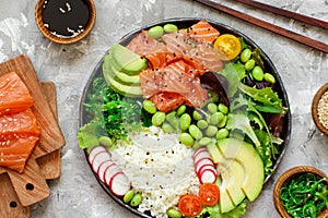 Hawaiian salmon poke salad