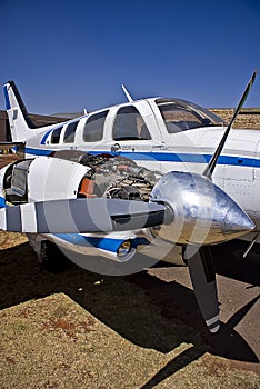 Hawker Beechcraft Baron 58 photo