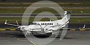 Hawker Beechcraft Super King Air 350 [B300]