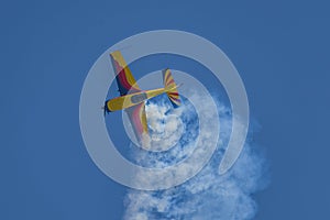 Hawks of Romania, Extra-300 plane
