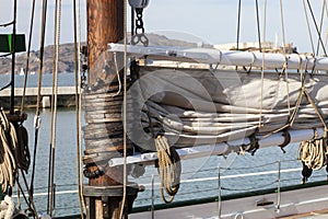 The hawser on the sailboat mast